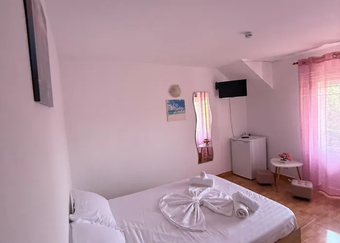 Negru Гостевой дом